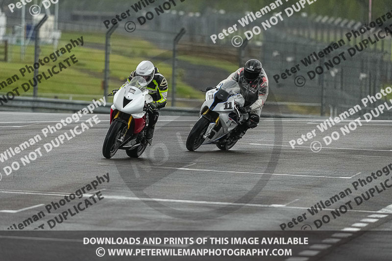 donington no limits trackday;donington park photographs;donington trackday photographs;estoril;event digital images;motorbikes;no limits;no limits trackdays;peter wileman photography;portugal;trackday;trackday digital images;trackday photos